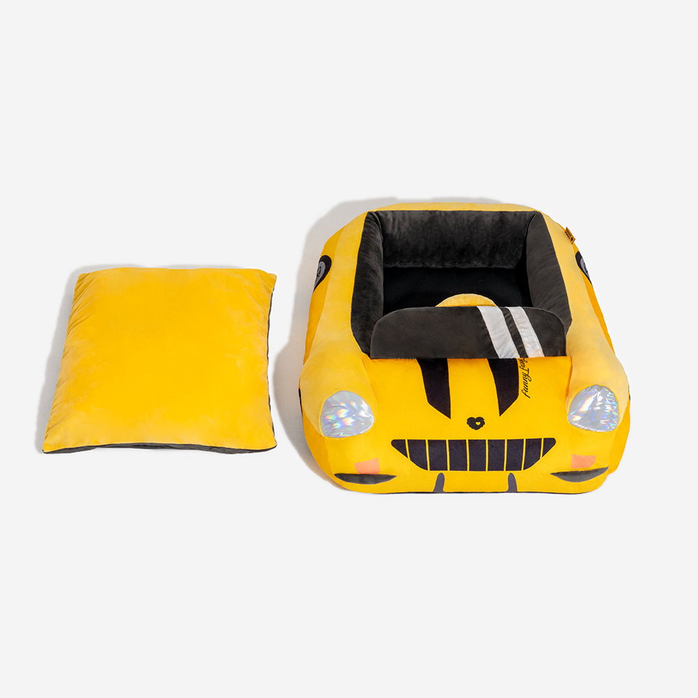 Classic Convertible Race Car Bolster Pet Bed - Fast&Fur