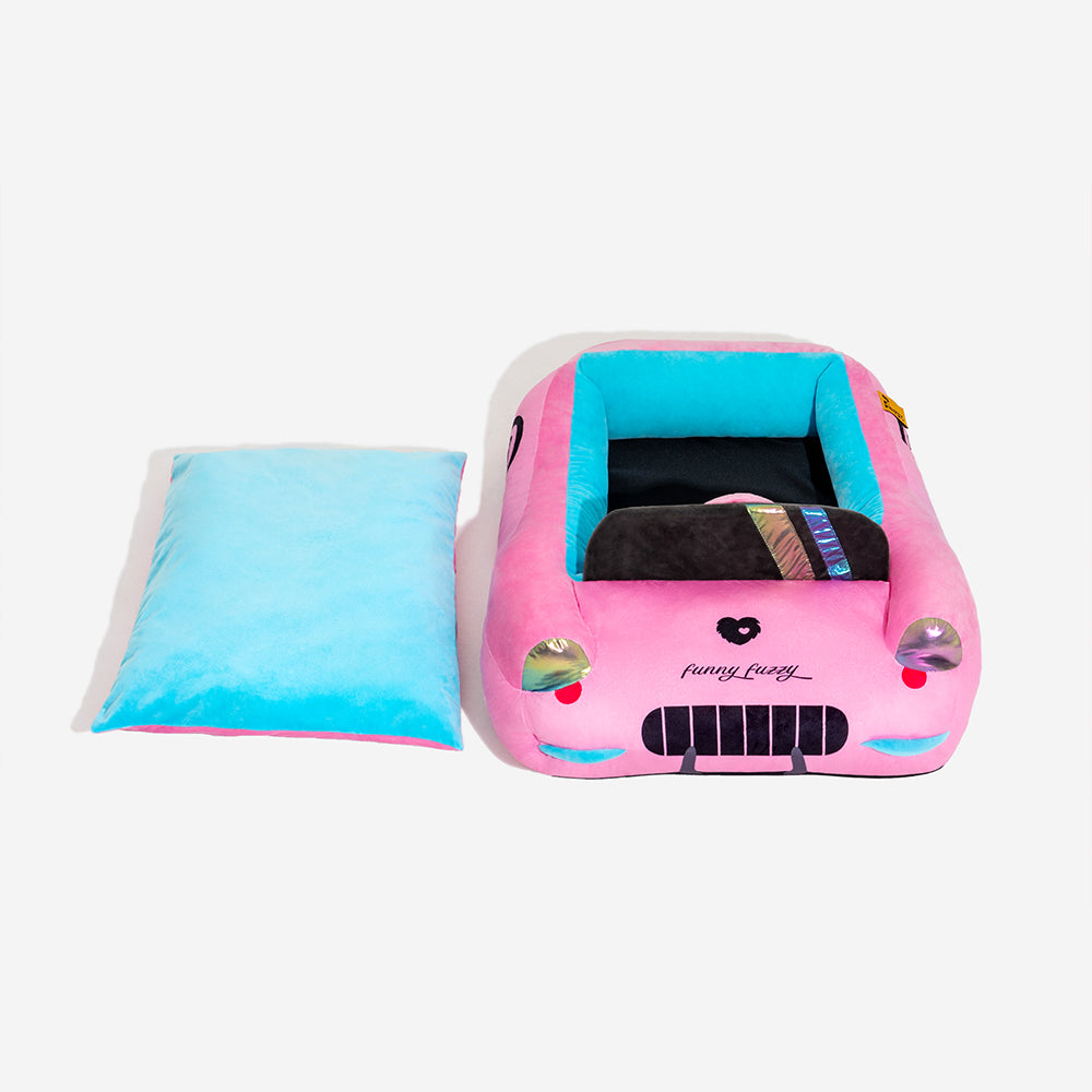 Classic Convertible Race Car Bolster Pet Bed - Fast&Fur