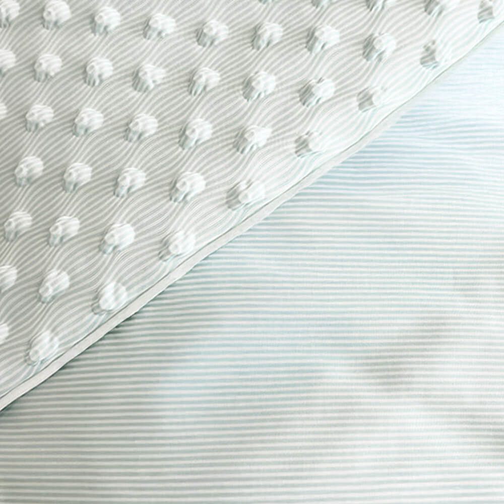 Ultra-Soft Cooling Bubble Dot Filled Home Throw Blanket for Pets and Human