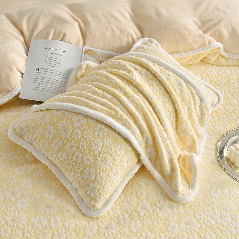 Ensemble de draps de lit élégant en velours sculpté, motif floral, doux pour la peau