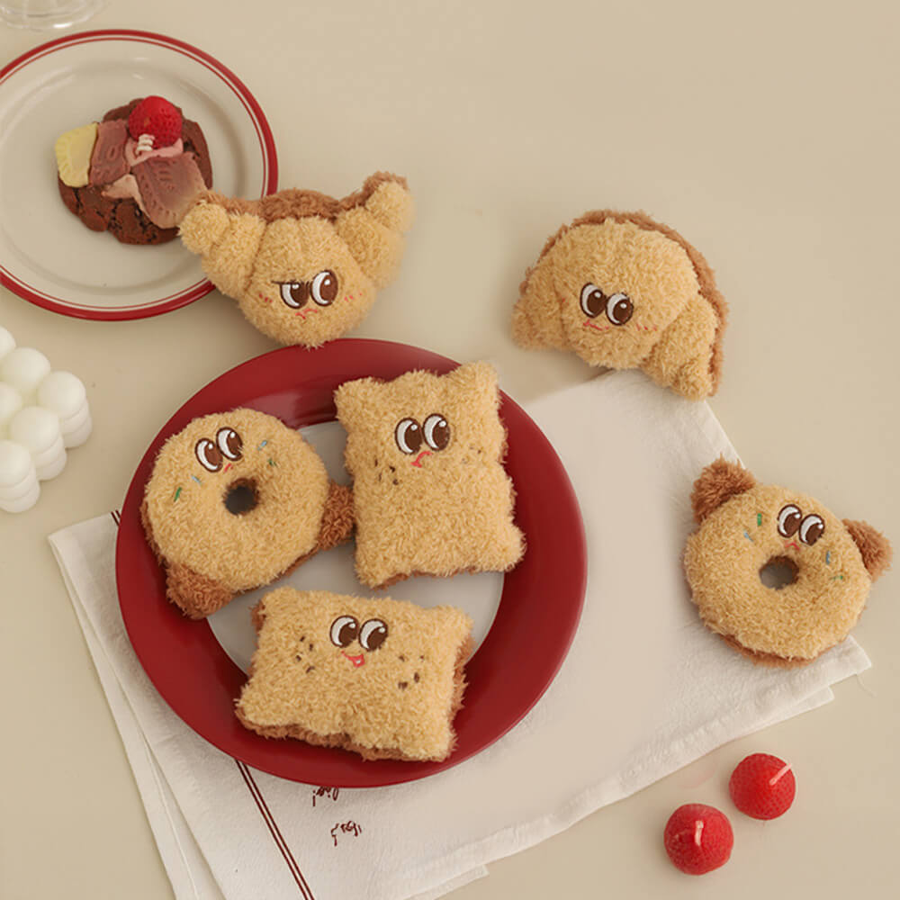 Baked Treats Plush Interactive Playful Cat Toy Set