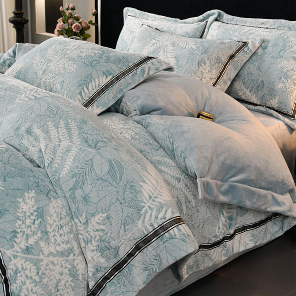 Juego de cama de camarera de terciopelo de terciopelo recortado floral estereoscópico suave y estereoscópico premium