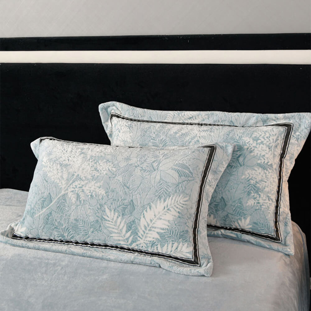 Juego de cama de camarera de terciopelo de terciopelo recortado floral estereoscópico suave y estereoscópico premium