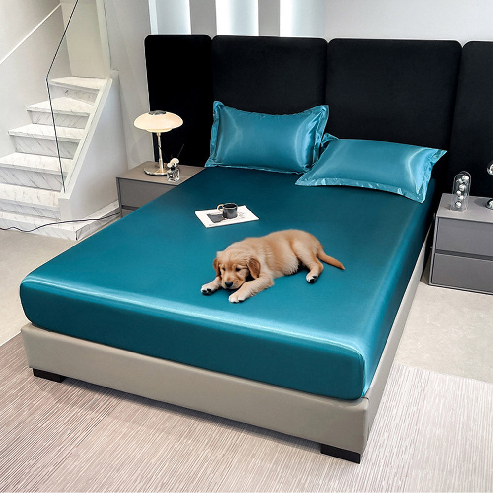 Pet-Friendly & Fur-Resistant Waterproof Satin Fitted Sheet Mattress Protector