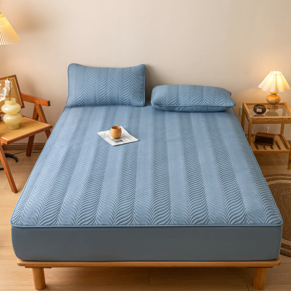Pet-Friendly Waterproof Quilted Fitted Sheet Mattress Cover