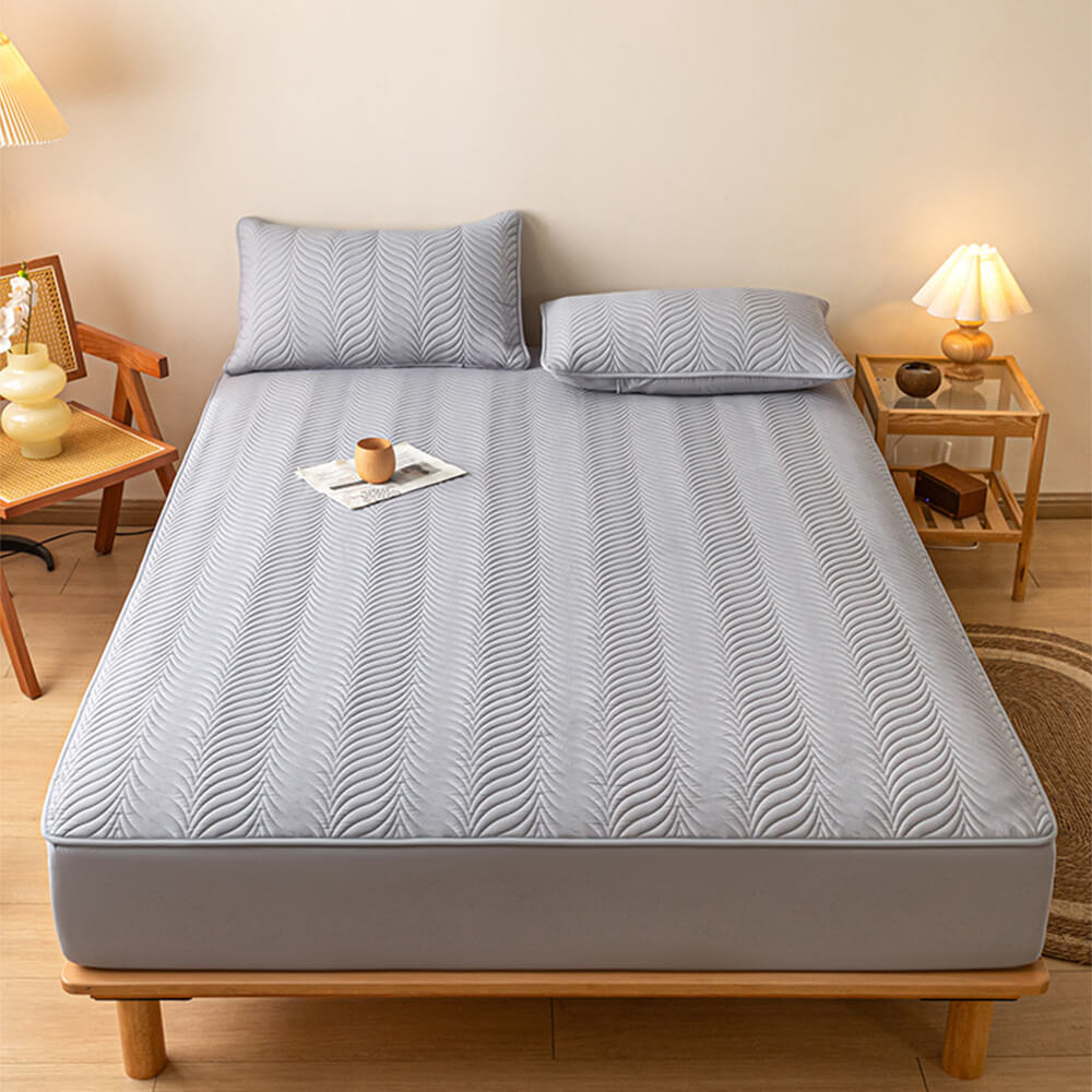 Pet-Friendly Waterproof Quilted Fitted Sheet Mattress Cover