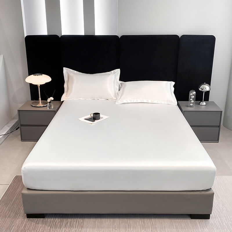 Pet-Friendly & Fur-Resistant Waterproof Satin Fitted Sheet Mattress Protector